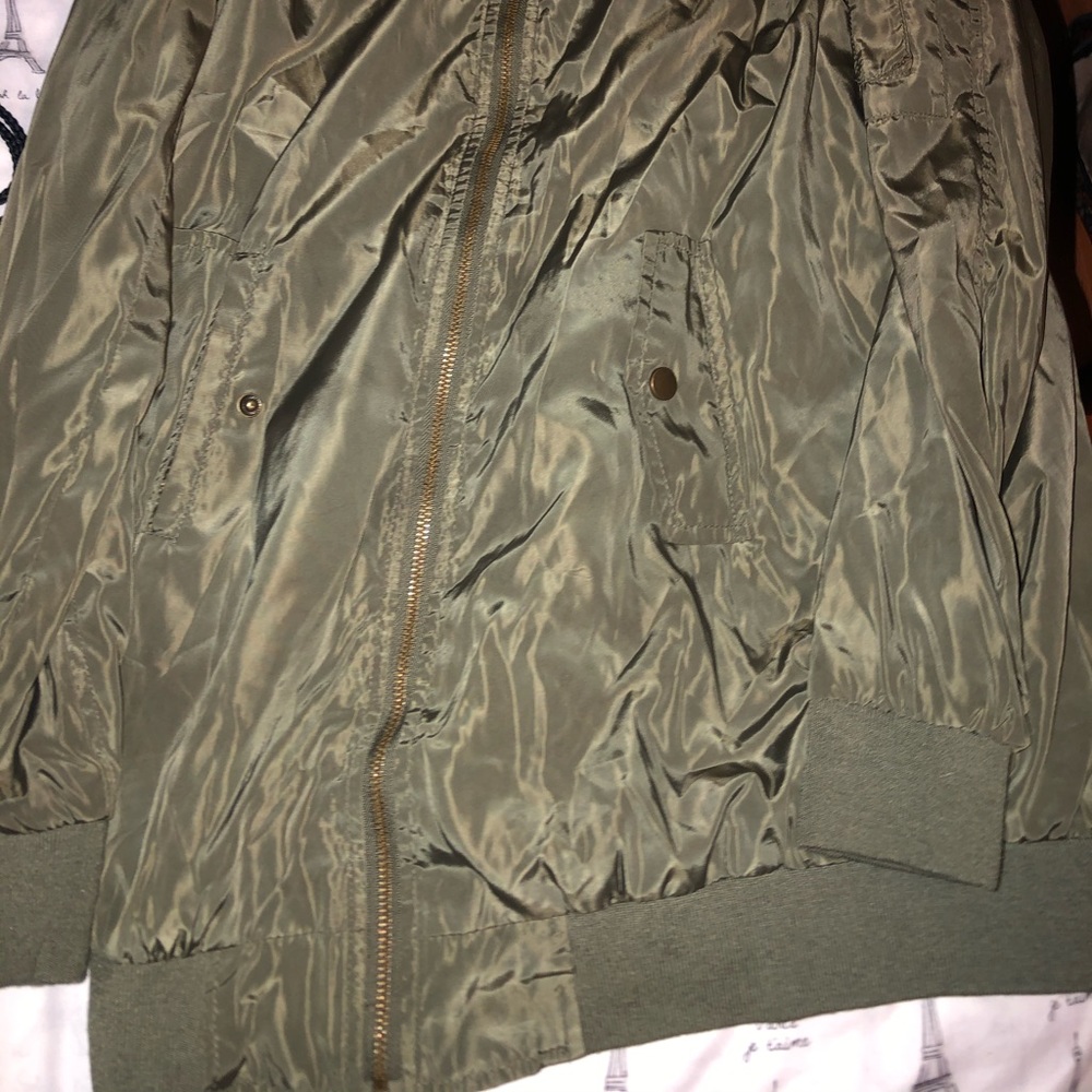 Jacket - Picture 2 of 4